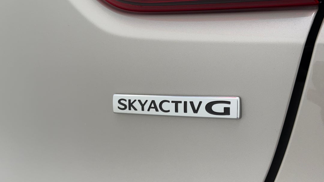 Badge (Boot Right Side)