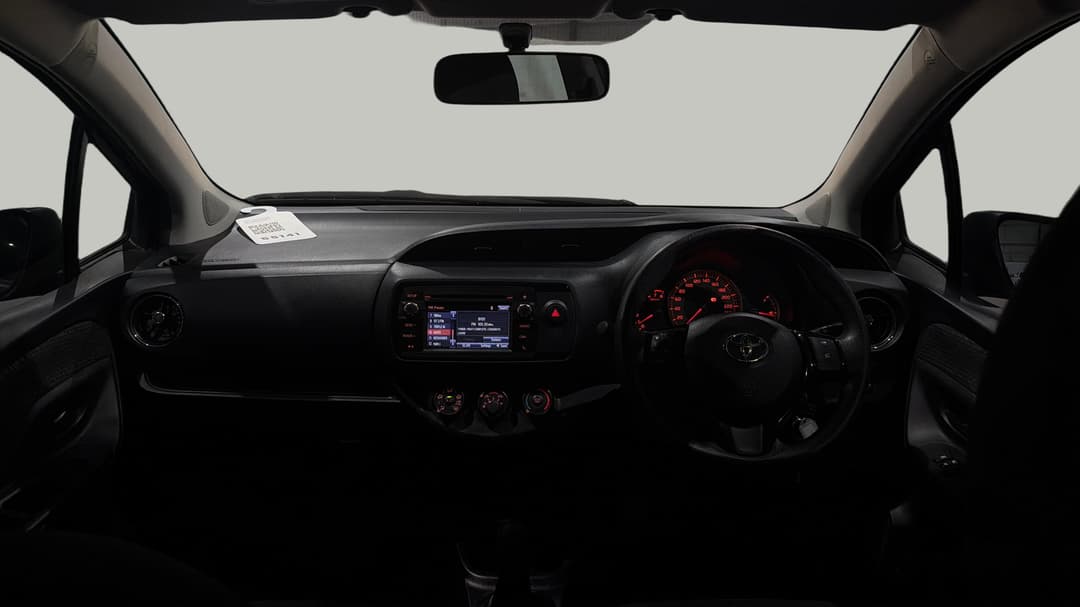 2020 Toyota Yaris Ascent, Manual, 44663 km, Dashboard View