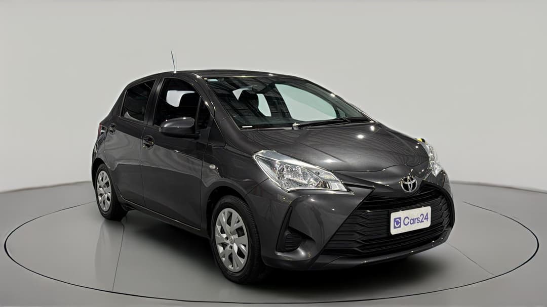 2020 Toyota Yaris Ascent, Manual, 44663 km, Right Front Diagonal (45- Degree) View