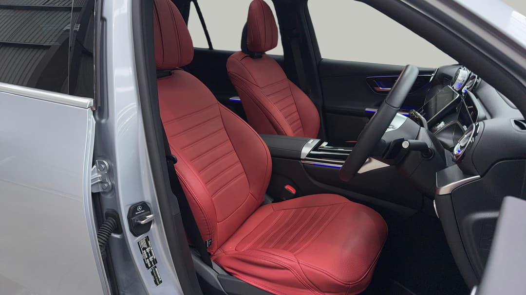 2025 Mercedes-benz GLC 200 4matic, Automatic, 9500 km, Right Side Front Door Cabin View