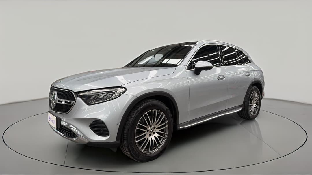 2025 Mercedes-benz GLC 200 4matic, Automatic, 9500 km, Left Front Diagonal (45- Degree) View