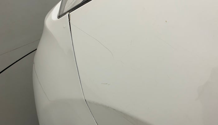 2018 Hyundai Xcent E+, CNG, Manual, 57,279 km, Left fender - Minor scratches