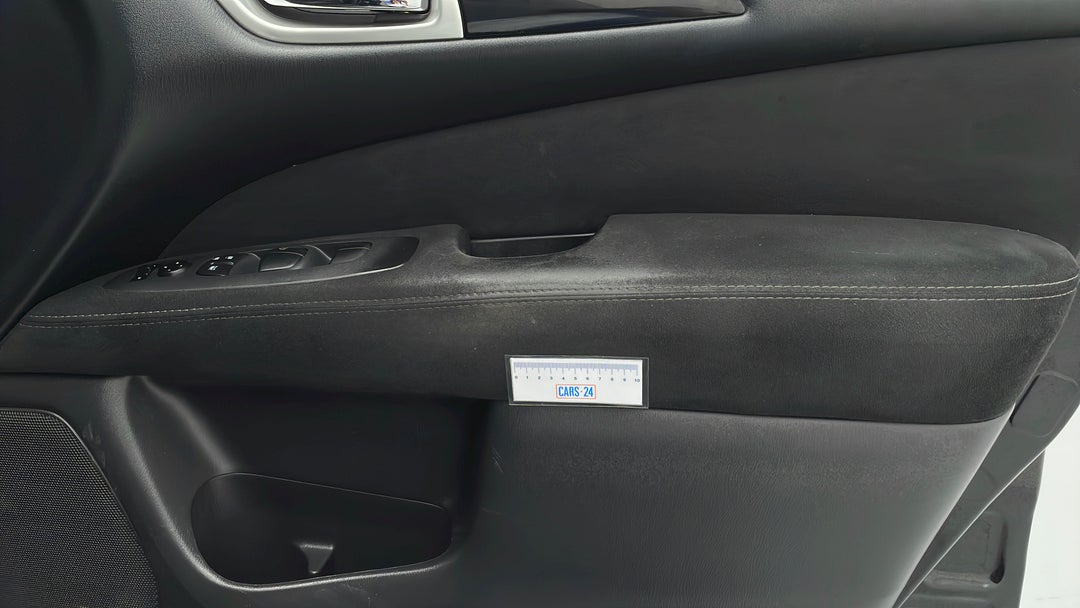 Door Interior Front RHS Wear