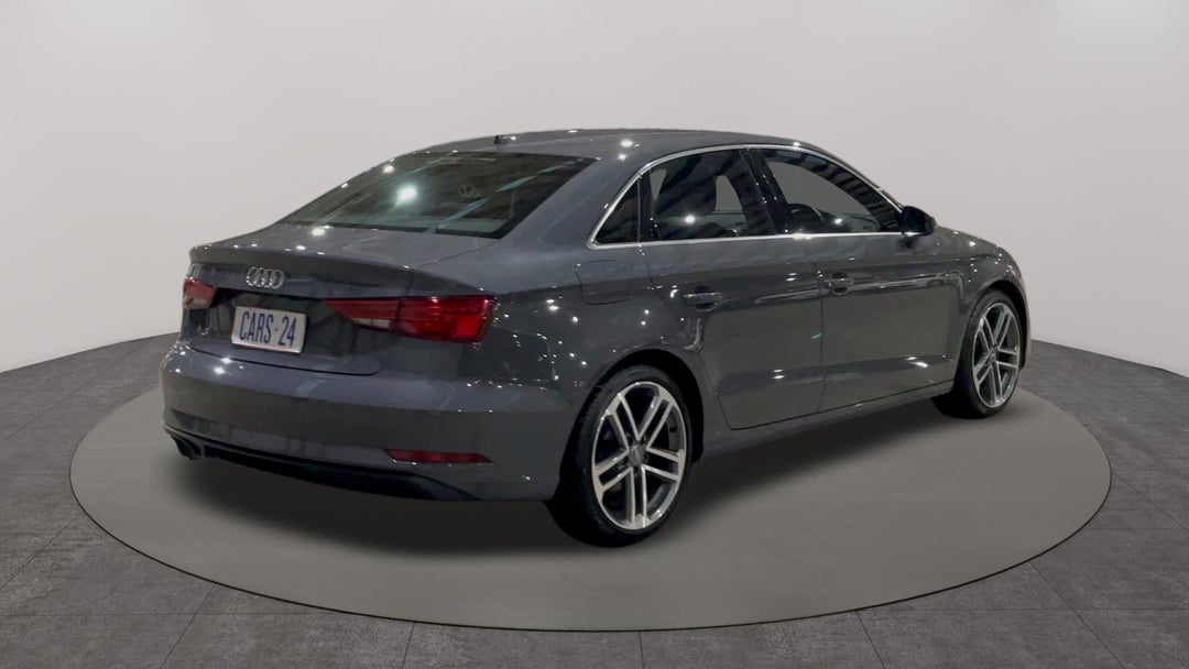 Right Back Diagonal (45- Degree) View