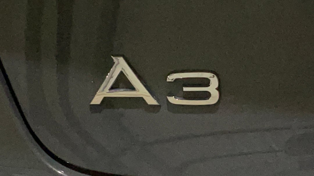 Badge (Boot Left Side)