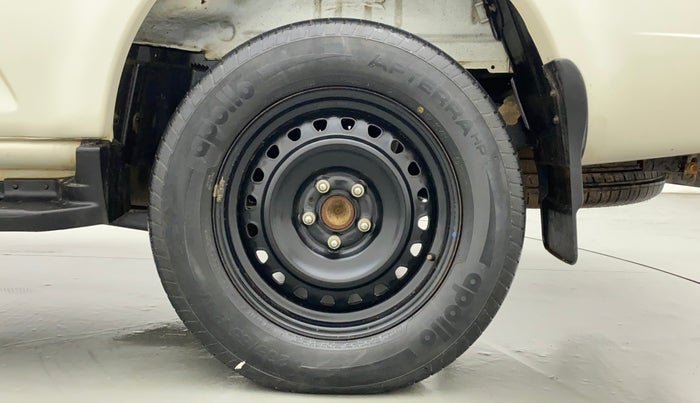 2018 Mahindra Scorpio S7 120 BHP 2WD, Diesel, Manual, 32,382 km, Left Rear Wheel