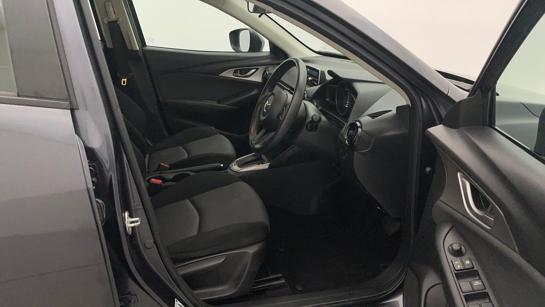2017 Mazda CX-3 Neo (FWD), Automatic, 47041 km, Right Side Front Door Cabin View