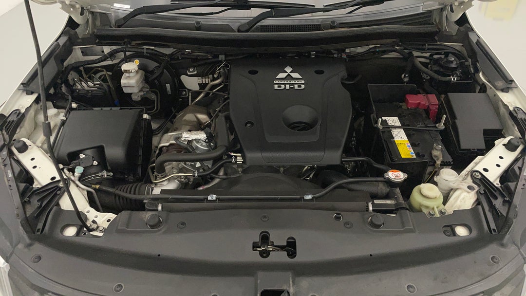 Open Bonnet (Engine)