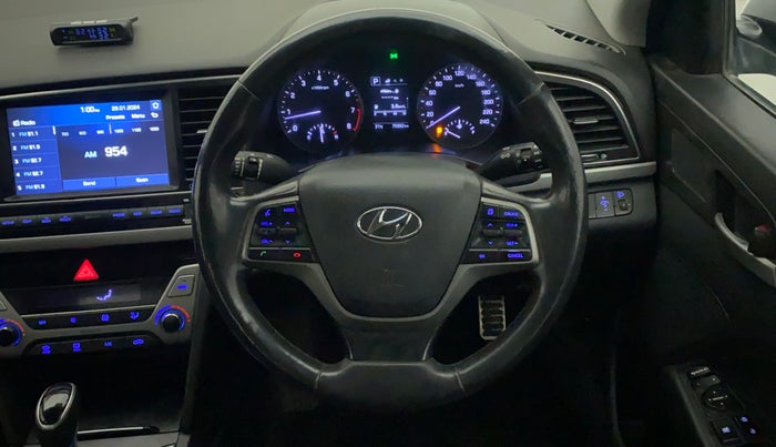 2017 Hyundai New Elantra 2.0 SX(O) AT PETROL, Petrol, Automatic, 75,962 km, Steering Wheel Close Up