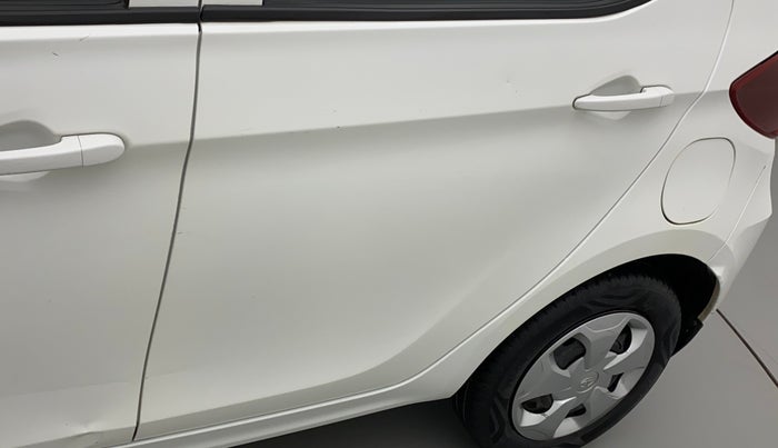2021 Tata Tiago XT (O) PETROL, Petrol, Manual, 26,259 km, Rear left door - Minor scratches