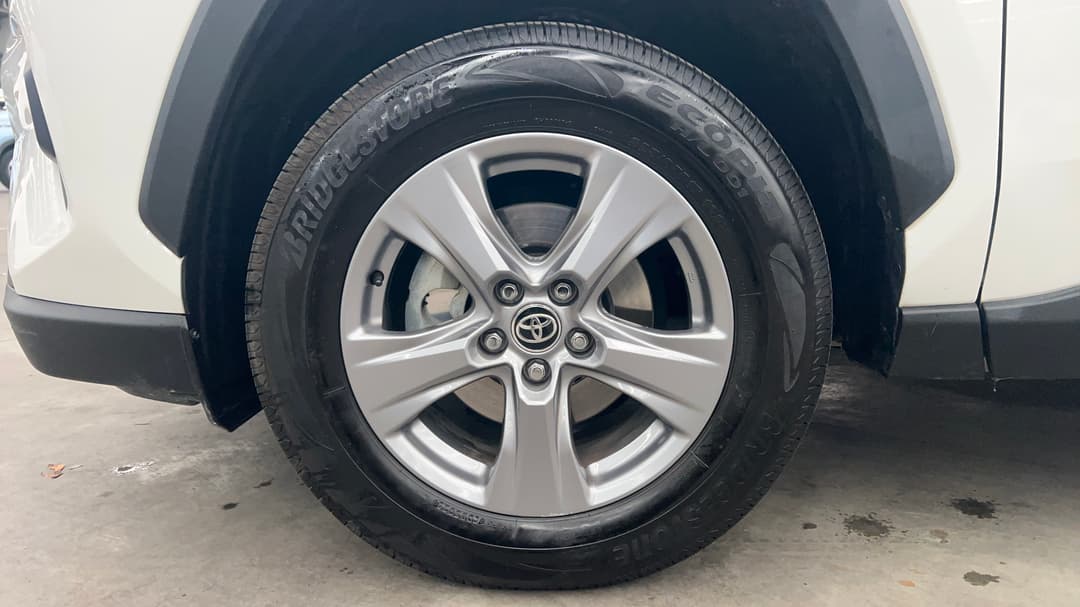 2022 Toyota RAV4 Gx (2WD) Hybrid, Automatic, 106632 km, Left Front Wheel