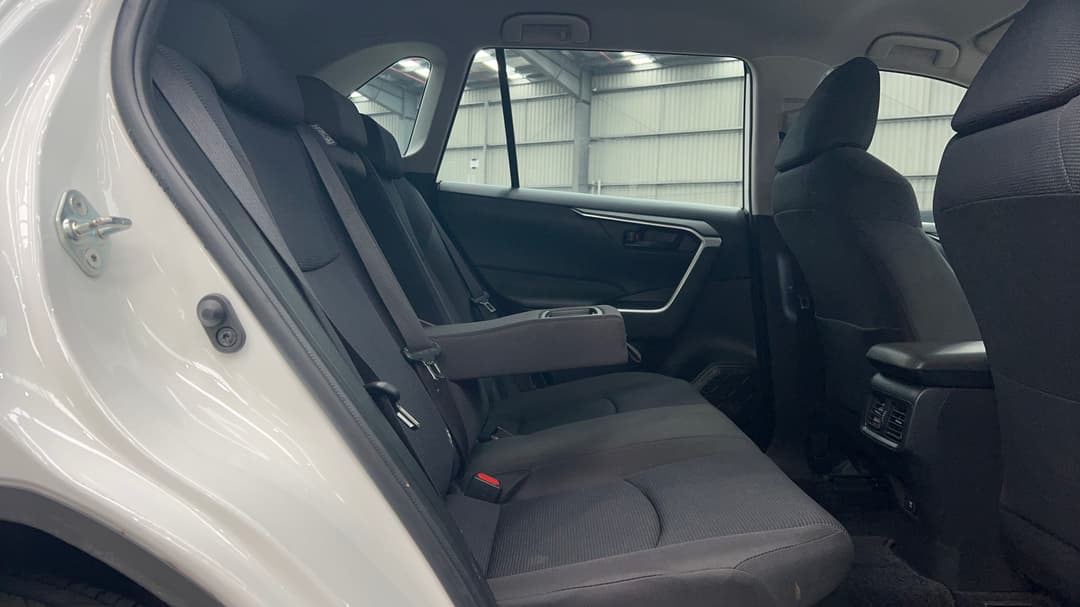 2022 Toyota RAV4 Gx (2WD) Hybrid, Automatic, 106632 km, Right Side Rear Door Cabin View