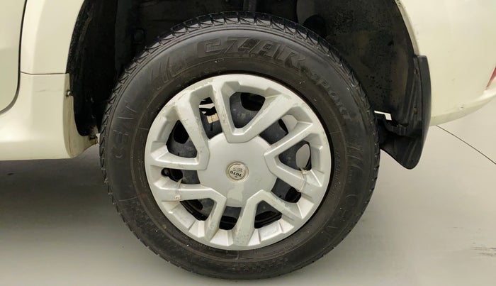 2014 Nissan Terrano XL (P), Petrol, Manual, 87,045 km, Left Rear Wheel