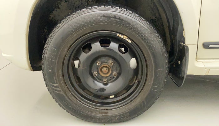 2014 Nissan Terrano XL (P), Petrol, Manual, 87,045 km, Left Front Wheel
