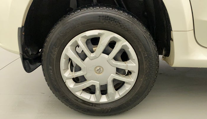 2014 Nissan Terrano XL (P), Petrol, Manual, 87,045 km, Right Rear Wheel