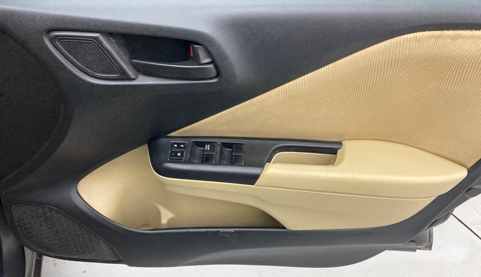 2014 Honda City 1.5L I-VTEC SV CVT, Petrol, Automatic, 77,721 km, Driver Side Door Panels Control