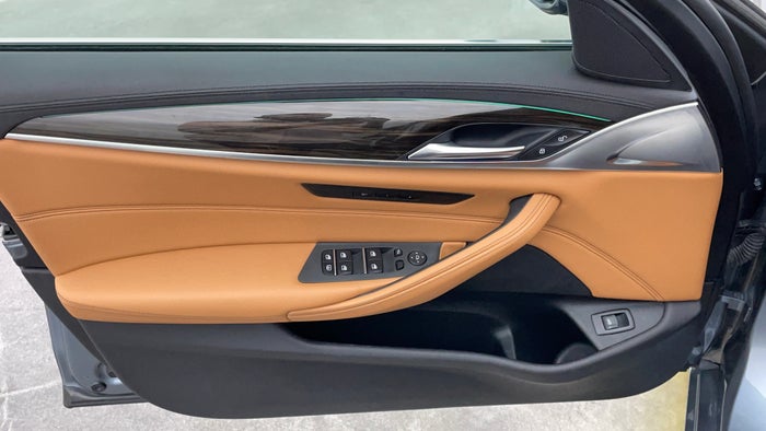 BMW 5 SERIES-Driver Side Door Panels Controls