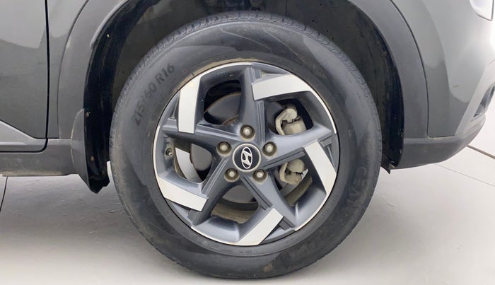 2019 Hyundai VENUE SX PLUS 1.0 TURBO DCT, Petrol, Automatic, 32,596 km, Right Front Wheel
