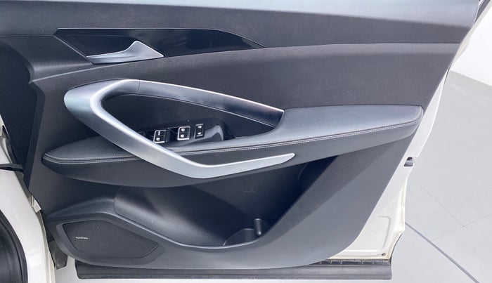 2019 MG HECTOR SHARP 2.0 DIESEL, Diesel, Manual, 93,431 km, Driver Side Door Panels Control