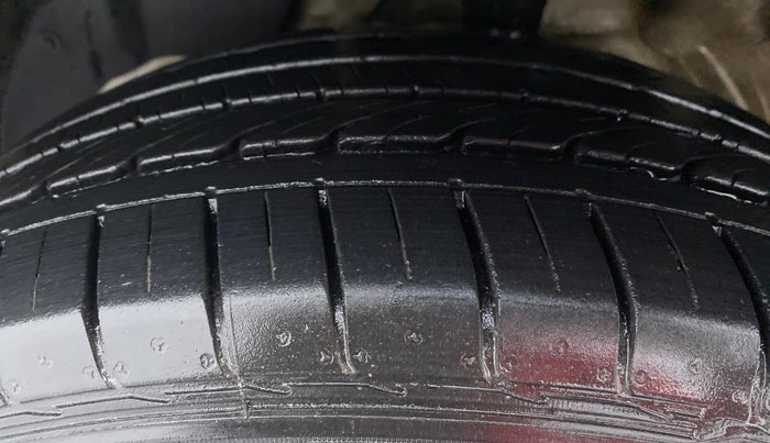 2019 MG HECTOR SHARP 2.0 DIESEL, Diesel, Manual, 93,431 km, Left Front Tyre Tread