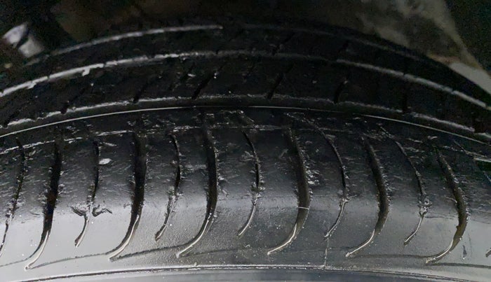 2017 Hyundai Creta 1.6 E + VTVT, Petrol, Manual, 44,559 km, Left Front Tyre Tread
