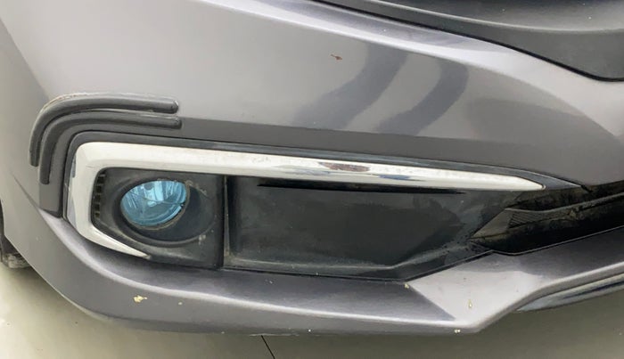 2019 Honda Civic 1.6L I-DTEC VX MT, Diesel, Manual, 49,735 km, Right fog light - Minor damage