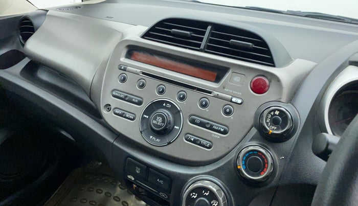 2012 Honda Jazz 1.2 X I VTEC, Petrol, Manual, 68,421 km, Infotainment system - Parking sensor not working