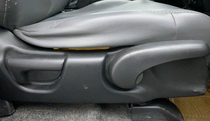 2012 Honda Jazz 1.2 X I VTEC, Petrol, Manual, 68,421 km, Driver Side Adjustment Panel