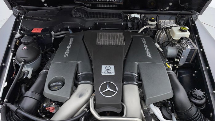 Mercedes Benz G-Class-Engine Bonet View