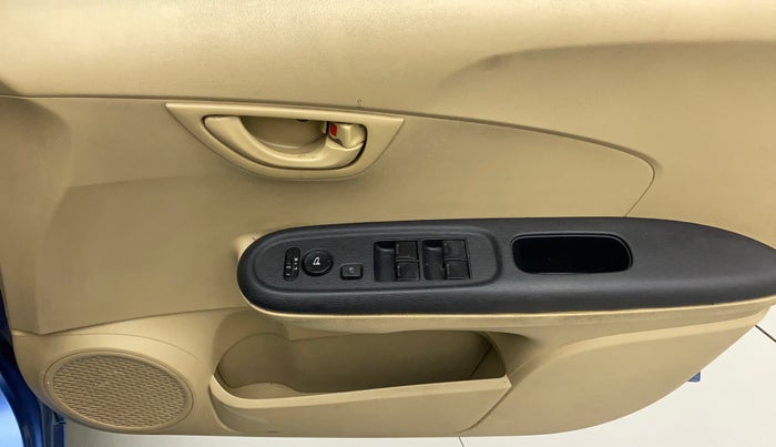 2015 Honda Amaze 1.2L I-VTEC S, Petrol, Manual, 49,595 km, Driver Side Door Panels Control