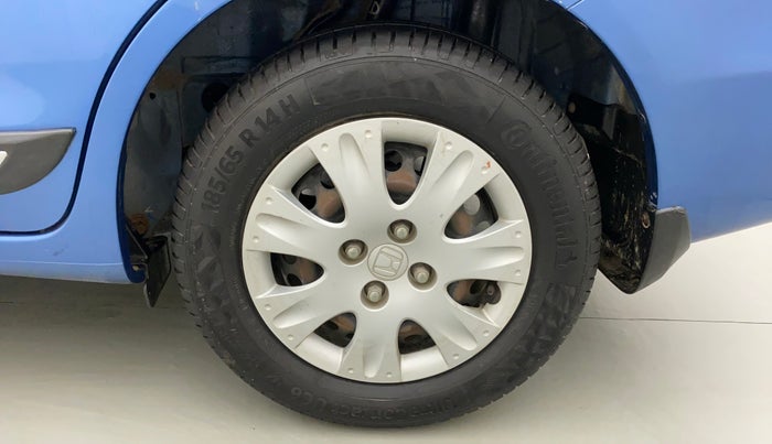 2015 Honda Amaze 1.2L I-VTEC S, Petrol, Manual, 49,595 km, Left Rear Wheel