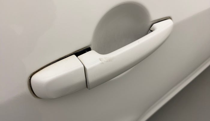 2012 Maruti Ertiga VDI, Diesel, Manual, 94,751 km, Right rear door - Door handle has minor damage