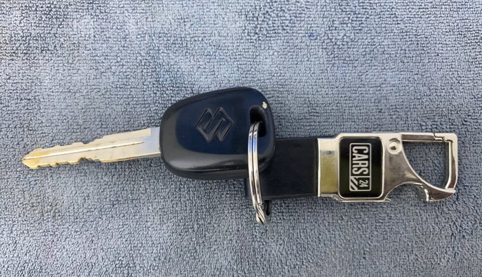 2015 Maruti Celerio VXI AGS, Petrol, Automatic, Key Close Up