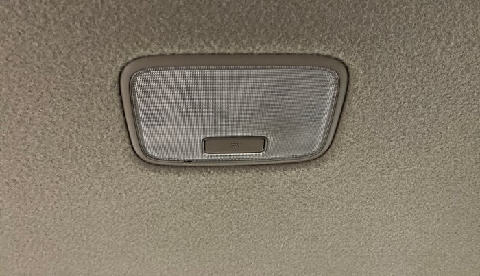 2017 Hyundai Elite i20 SPORTZ 1.4, Diesel, Manual, 49,221 km, Ceiling - Roof light/s not working