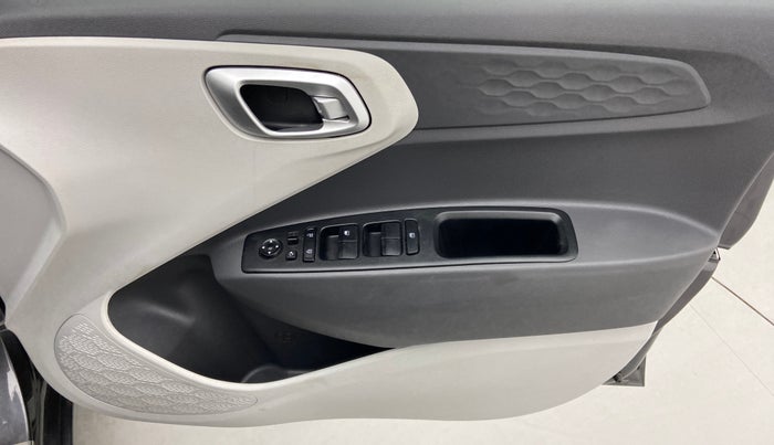 2023 Hyundai GRAND I10 NIOS SPORTZ 1.2 KAPPA VTVT, Petrol, Manual, 7,303 km, Driver Side Door Panels Control