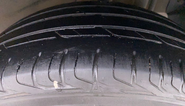 2019 Tata NEXON XZ+ 1.5, Diesel, Manual, 84,135 km, Left Rear Tyre Tread