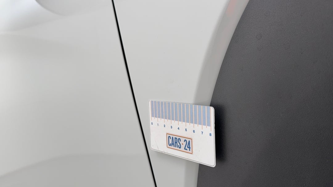 Quarter Panel Front RHS Guard Dent