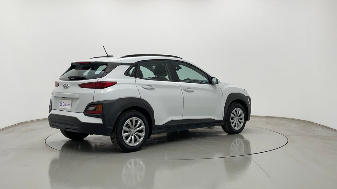 Right Back Diagonal (45- Degree) View