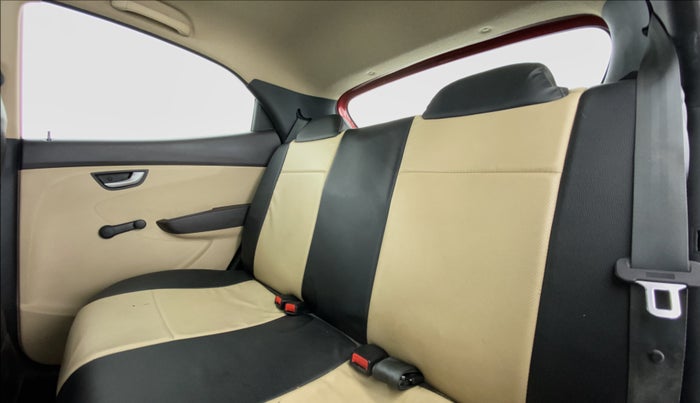 2015 Hyundai Eon SPORTZ, Petrol, Manual, 39,512 km, Right Side Rear Door Cabin