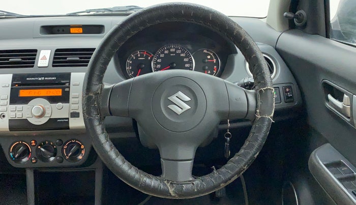 2010 Maruti Swift VXI, Petrol, Manual, 46,741 km, Steering Wheel Close Up