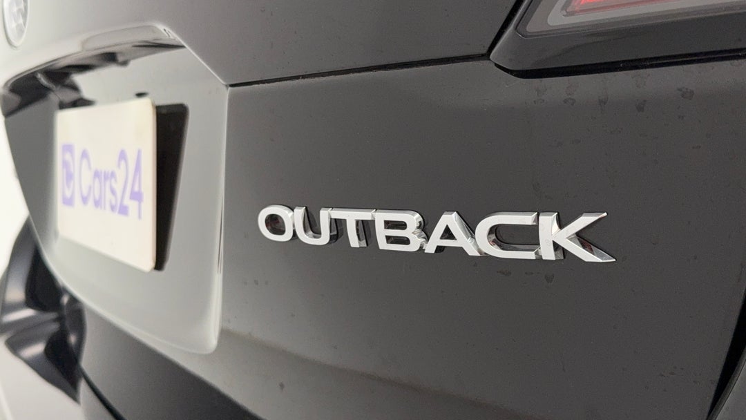 2022 Subaru Outback AWD, Automatic, 92039 km, Badge (Boot Right Side)