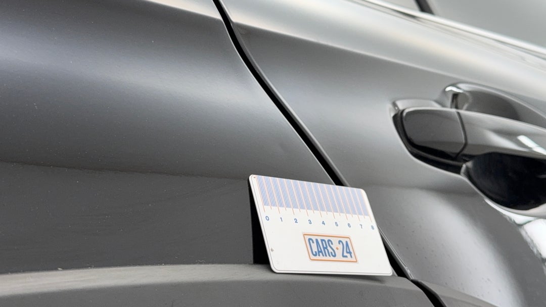 2022 Subaru Outback AWD, Automatic, 92039 km, Quarter Panel Rear RHS Dent