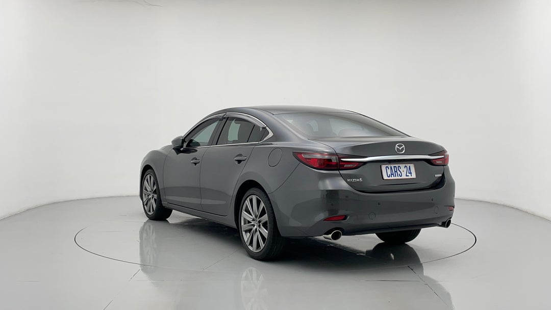 Left Back Diagonal (45- Degree) View