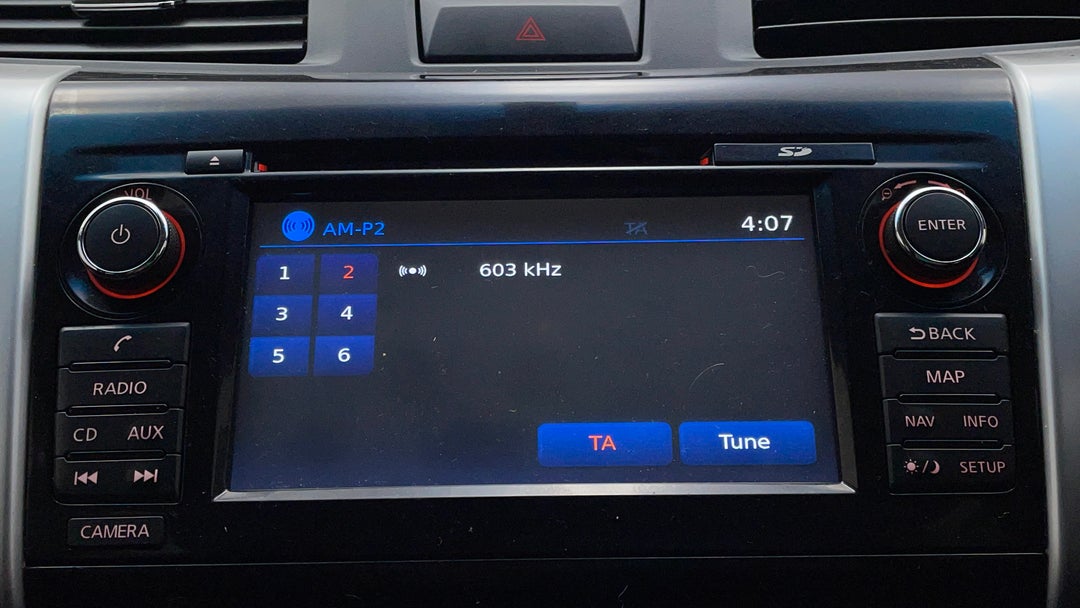 2018 Nissan Navara St (4x4), Automatic, 74104 km, Infotainment System