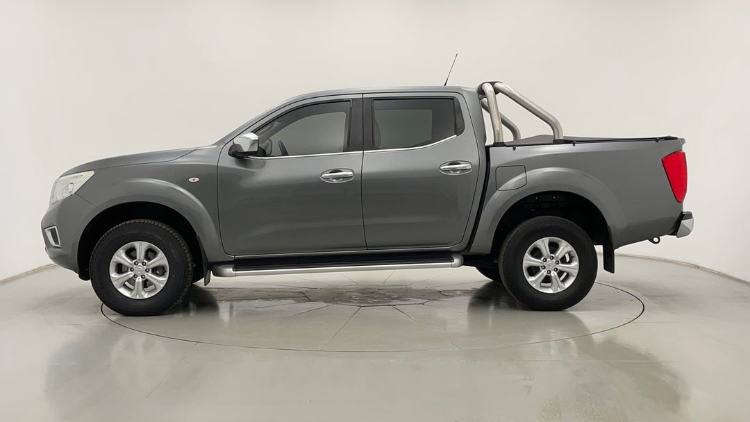 2018 Nissan Navara St (4x4), Automatic, 74104 km, Left Side View