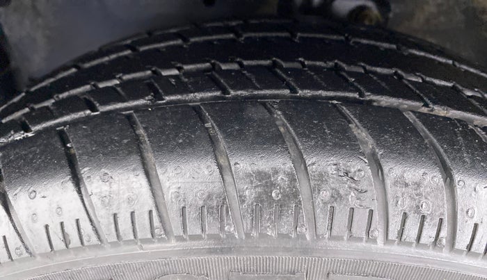2018 Maruti Celerio ZXI OPT, Petrol, Manual, 17,827 km, Left Front Tyre Tread