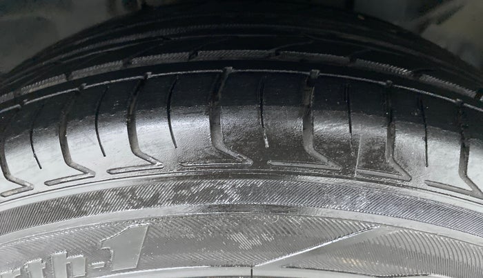 2019 Ford Ecosport 1.5TITANIUM TDCI, Diesel, Manual, 97,424 km, Right Front Tyre Tread