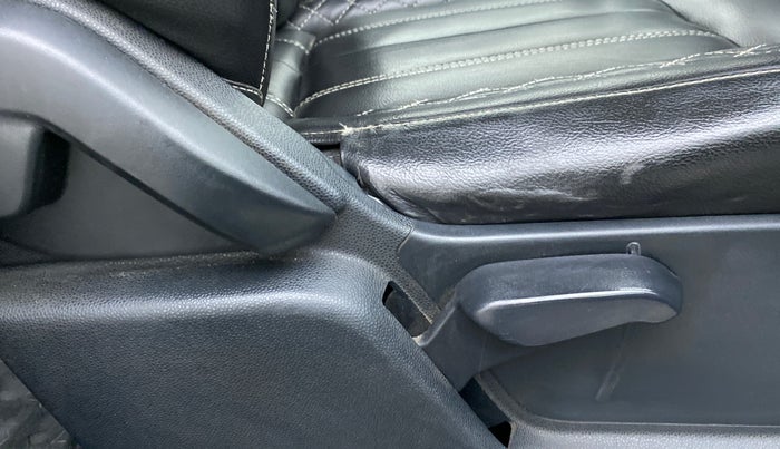 2019 Ford Ecosport 1.5TITANIUM TDCI, Diesel, Manual, 97,424 km, Driver Side Adjustment Panel