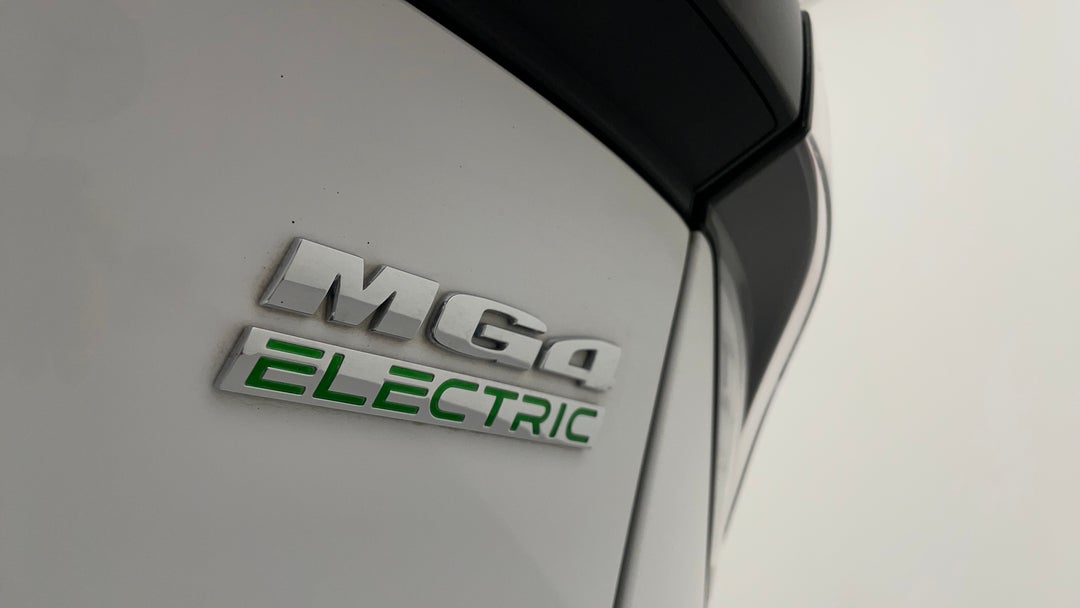 Badge (Boot Right Side)