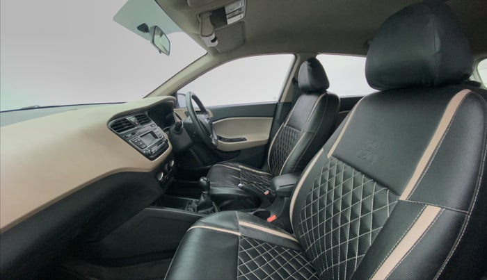 2015 Hyundai Elite i20 MAGNA 1.2, Petrol, Manual, 52,929 km, Right Side Front Door Cabin